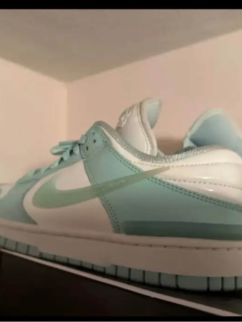 Nike Low-Top Sneakers in Mint Green & White - Picture 1 of 1